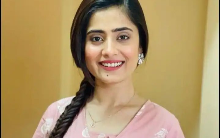 वैशाली की मौत के बाद से फरार है पड़ोसी, माना जा रहा संदिग्ध