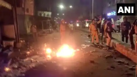 पटाखा, फुलझड़ी के बीच क्यों बरसने लगे पेट्रोल बम; गुजरात में दिवाली की रात कैसे बवाल