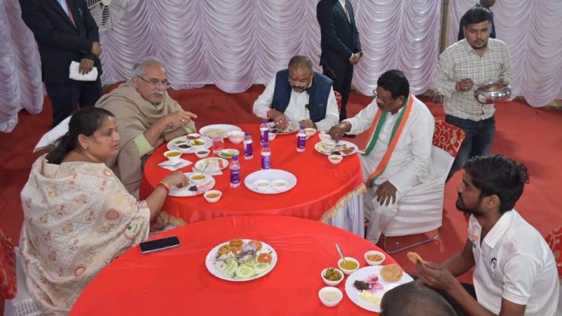 युवा किसान ने मुख्यमंत्री संग भोजन की जतायी थी इच्छा, मुराद हुई पूरी