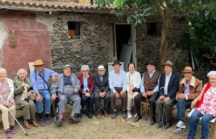 स्पेन ने 12 बूढ़े भाई-बहनों का नाम गिनीज बुक ऑफ वर्ल्ड रेकॉर्ड में दर्ज, सभी की कुल उम्र 1000 साल से भी ज्यादा