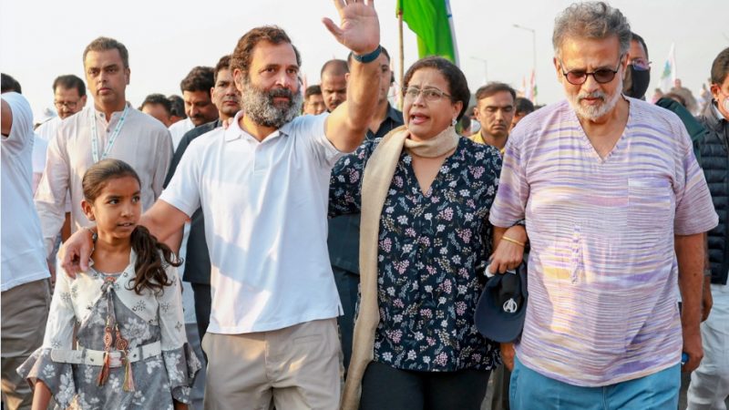 महात्मा गांधी के प्रपौत्र भी चले राहुल के संग-संग