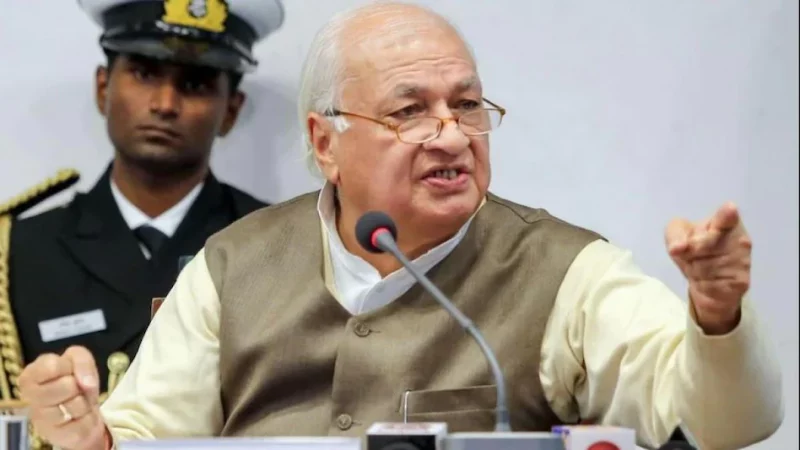 केरल : बड़ा फैसला, गवर्नर को विश्वविद्यालय के चांसलर पद से हटाया