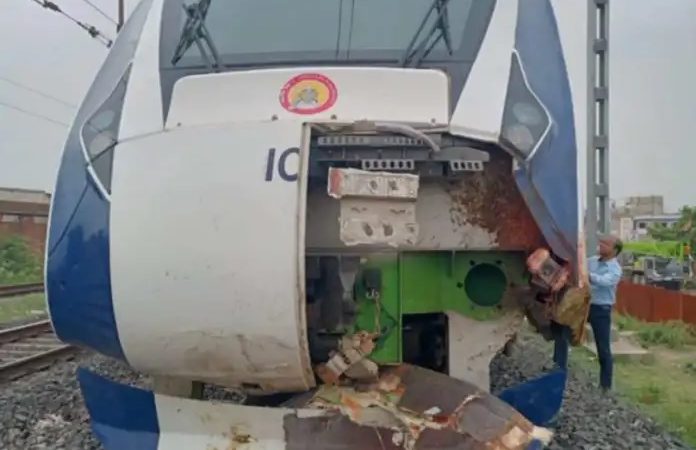 वंदे भारत से न टकराए पशु, सरपंचों को भेजा गया नोटिस