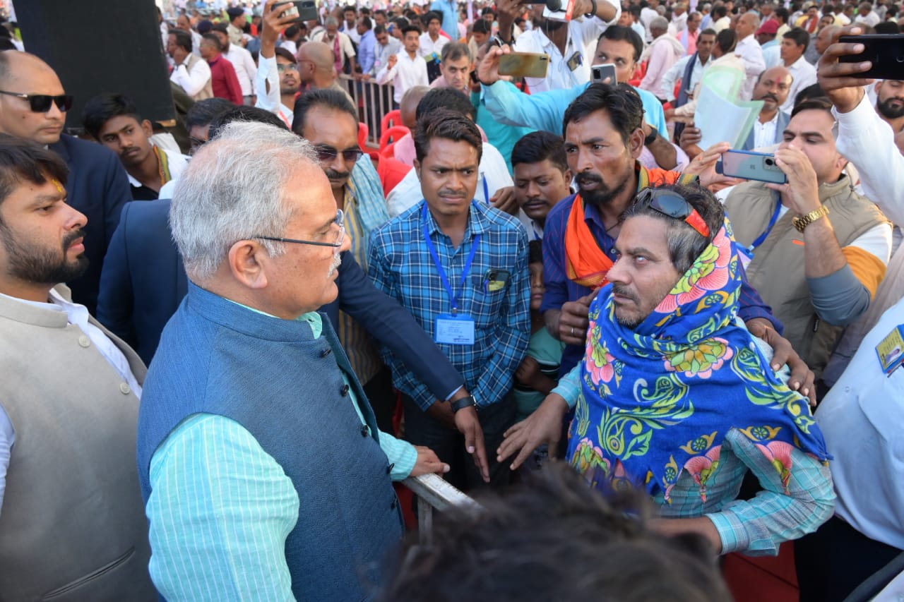 राज्य सरकार की योजनाओं से गरीबों के घर में हो रहा है अंजोर: मुख्यमंत्री श्री भूपेश बघेल