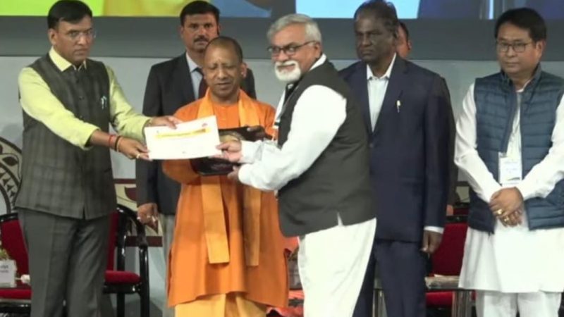 केन्द्रीय स्वास्थ्य मंत्रालय ने छत्तीसगढ़ को किया सम्मानित