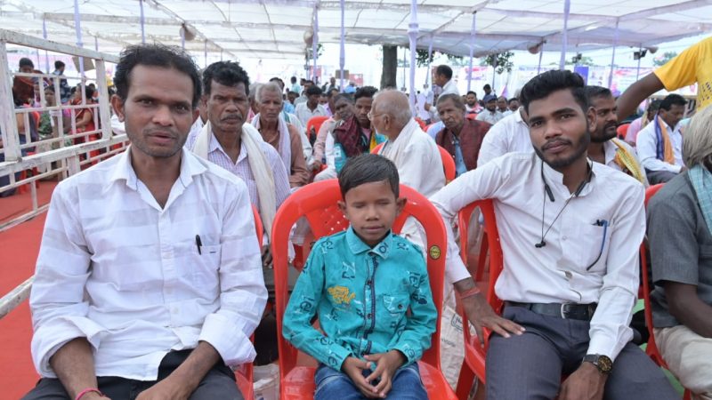 नन्हे दृष्टिबाधित गायक हिमांशु को मिलेगी मदद