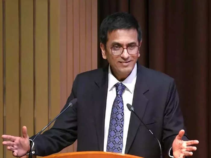सरकार से बोले सीजेआई, हमें ना बताएं कि कौन सा मामला सुनना है