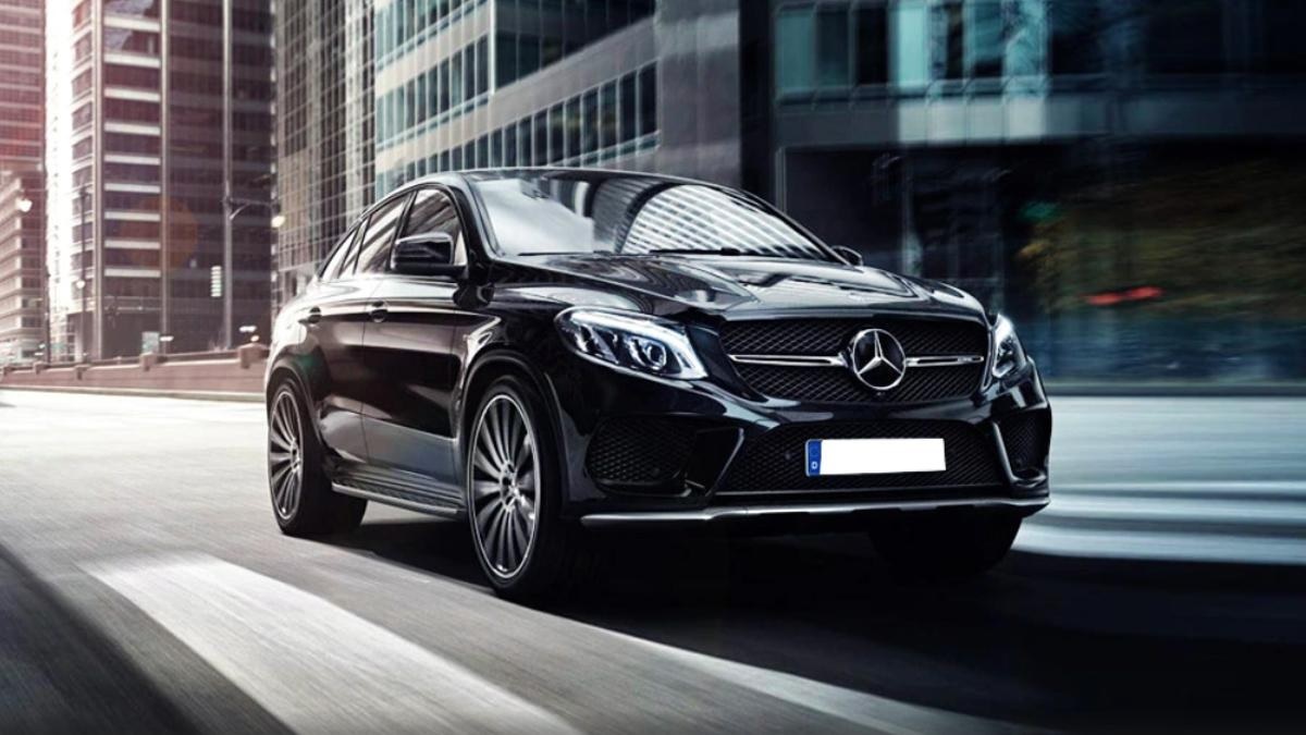 एक से बढ़कर एक सेफ्टी फीचर! फिर भी जलकर खाक हुई पंत की मर्सिडीज!