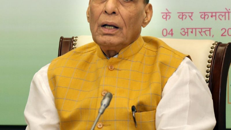 ‘नवरात्र में मछली खाकर क्या संदेश देना चाहते हैं’