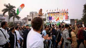 Bharat Jodo Yatra: बीजेपी कार्यकर्ताओं को राहुल गांधी ने दिखाया हाथ, उधर से भी आई प्रतिक्रिया, सोशल मीडिया में हो रही तारीफ