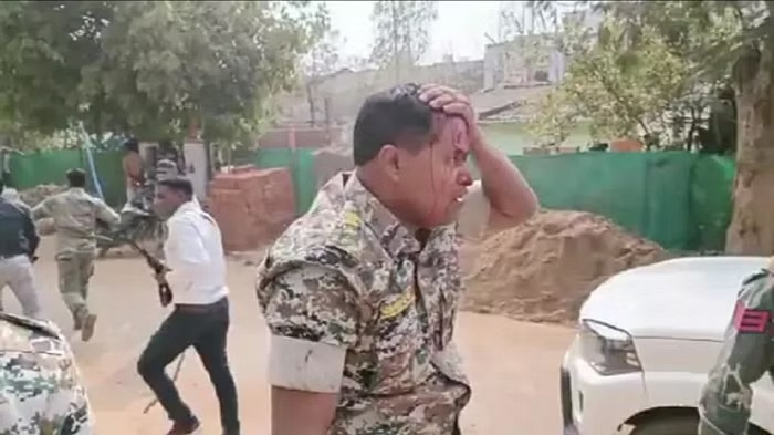 चर्च पर पथराव के बाद दो समुदाय आमने-सामने, जमकर लाठियां चलीं, पत्थर बरसाए