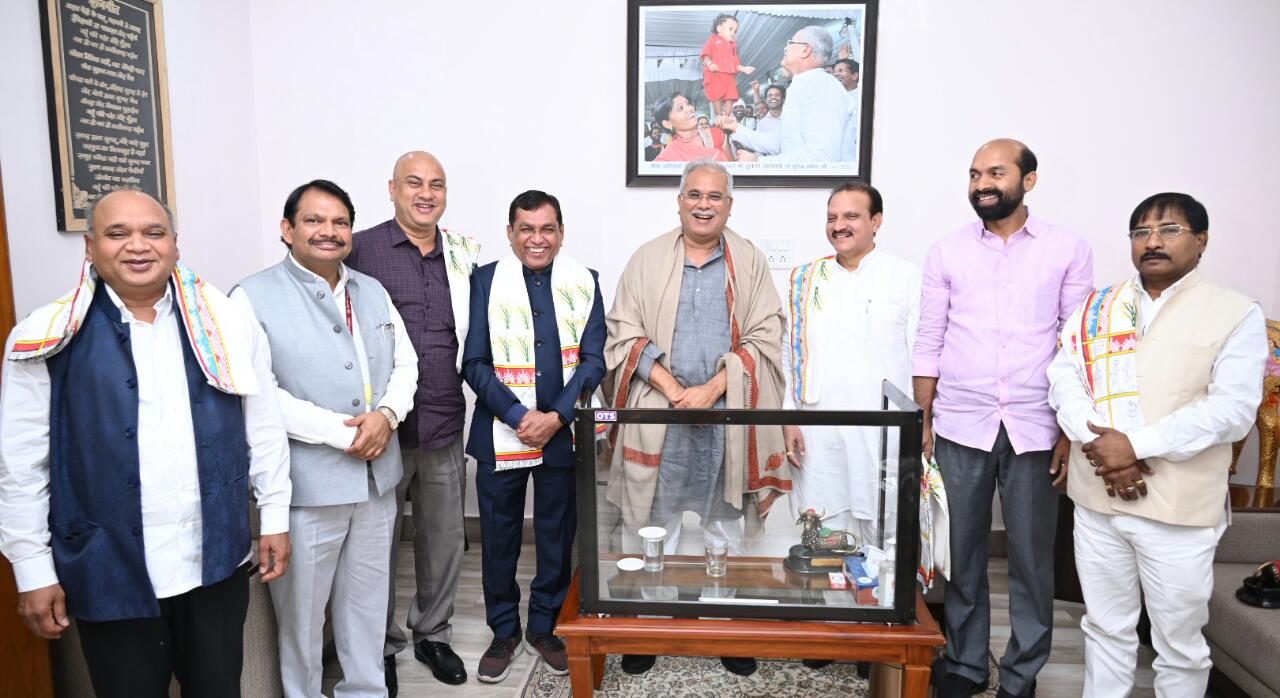 केन्द्रीय संसदीय समिति ने छत्तीसगढ़ में अनुसूचित जाति एवं जनजातियों के कल्याण के कार्याे के लिए की राज्य शासन की सराहना