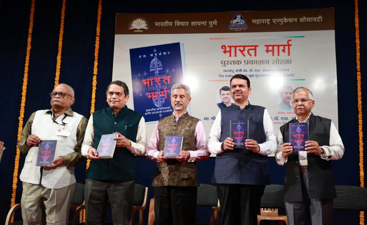 ‘भगवान कृष्ण, हनुमान दुनिया के सबसे बेहतर राजनयिक थे’