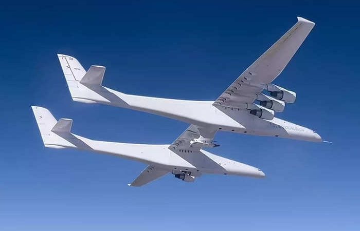 दुनिया के सबसे बड़े विमान ने भरी 6 घंटे की रिकॉर्ड उड़ान