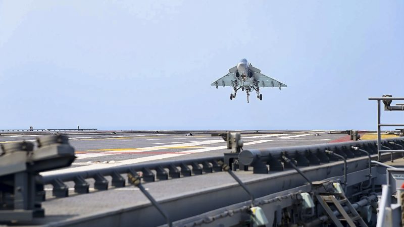 वायुसेना को मिलेंगे 12 नए सुखोई फाइटर जेट्स, टेंडर जारी