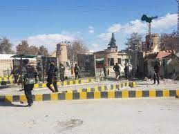 क्वेटा में स्टेडियम के पास धमाका, मैच रुका, क्रिकेटरों को सुरक्षित निकाला