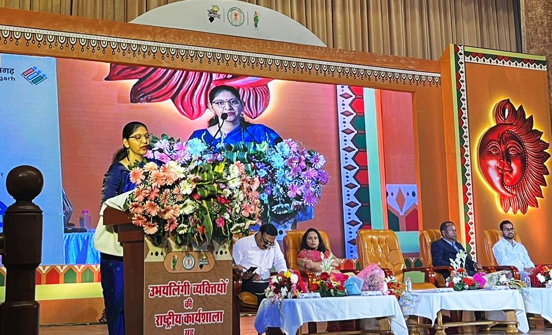 निर्वाचन प्रक्रिया में दिव्यांगों और थर्ड जेंडर की भागीदारी बढ़ाने मुख्य निर्वाचन पदाधिकारी कार्यालय द्वारा कार्यशाला का आयोजन