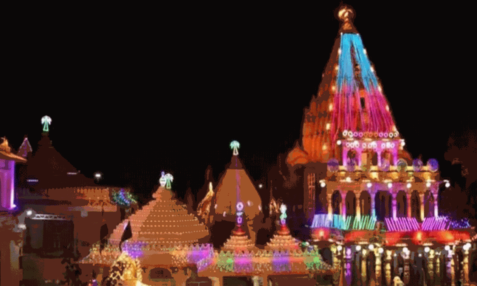 महाशिवरात्रि 21 लाख दीयों से जगमग हुई ‘अवंतिका’