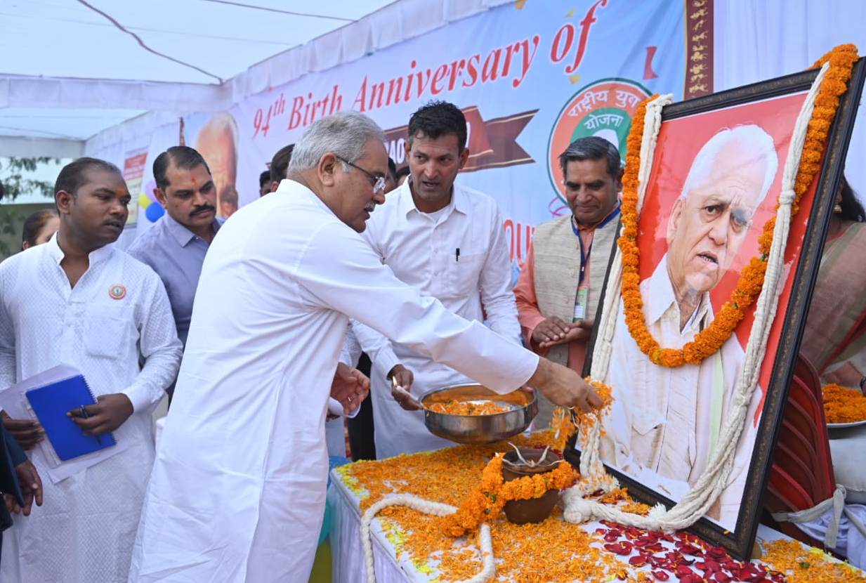 मानवता को बचाने का रास्ता है गांधीवाद : मुख्यमंत्री श्री भूपेश बघेल