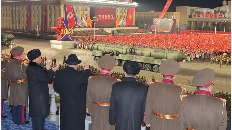 तानाशाह सनका सब स्वाहा! किम जोंग ने दिखाई खतरनाक परमाणु मिसाइलें