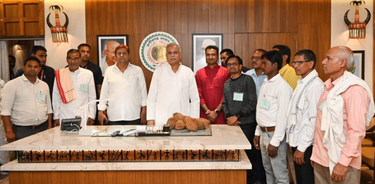 मुख्यमंत्री को श्रीराम कथा में शामिल होने का आमंत्रण