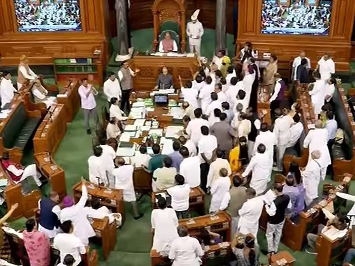 5 दिन में सिर्फ 97 मिनट चली संसद, देश के खजाने का 50 करोड़ स्वाहा