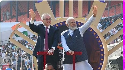 दोनों देशों के PM ने मैदान का चक्कर लगाया, कप्तानों को खास कैप दी, राष्ट्रगान में शामिल हुए