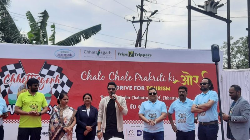 बॉलीवुड एक्टर श्रेयस तलपडे सहित कार रैली के प्रतिभागियों ने पर्यटन स्थलों की सराहना की