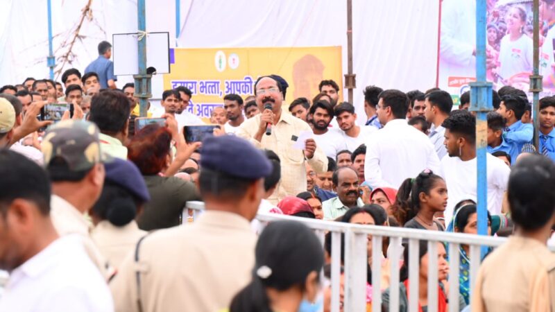 किसान विष्णु प्रसाद ने बताया कि उनका 21 एकड़ खेत है, 3 लाख का लोन माफ हुआ है