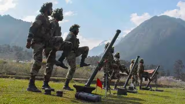 अरुणाचल में चीन के करीब खूब गरजीं बोफोर्स तोपें