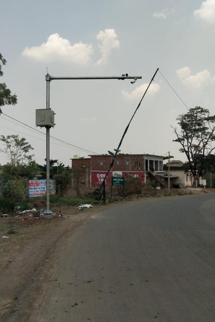 बिना फिटनेस और टैक्स के अब सड़को से गुजरना पड़ेगा महंगा