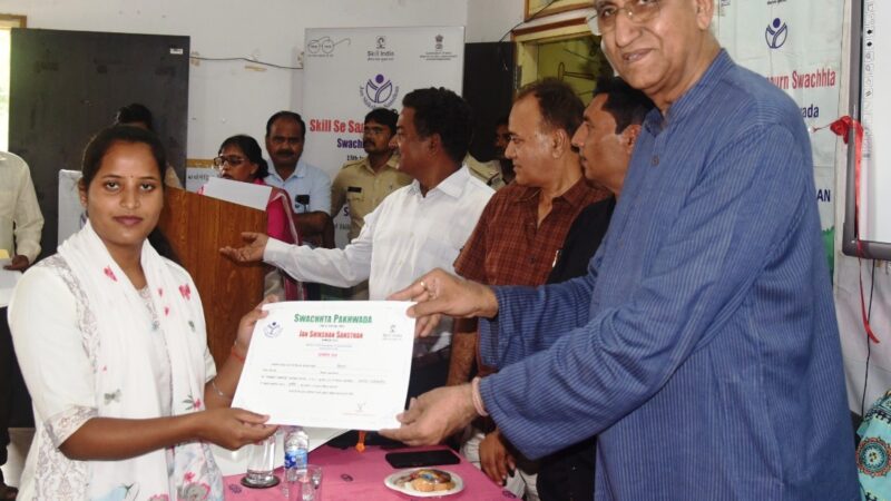 घर-परिवार के साथ अपने परिवेश को भी स्वच्छ रखना हमारी जिम्मेदारी: उप मुख्यमंत्री श्री सिंहदेव