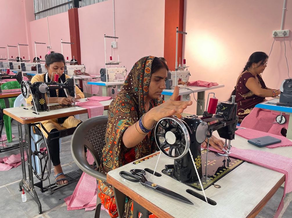 रीपा की सेवा गतिविधियों में आकांक्षी जिला दंतेवाड़ा प्रथम और कांकेर दूसरे स्थान पर