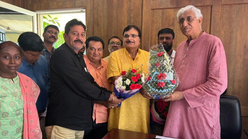 उप मुख्यमंत्री सिंहदेव से मुलाकात के बाद स्वास्थ्य कर्मचारी संघ ने किया हड़ताल समाप्ति का ऐलान