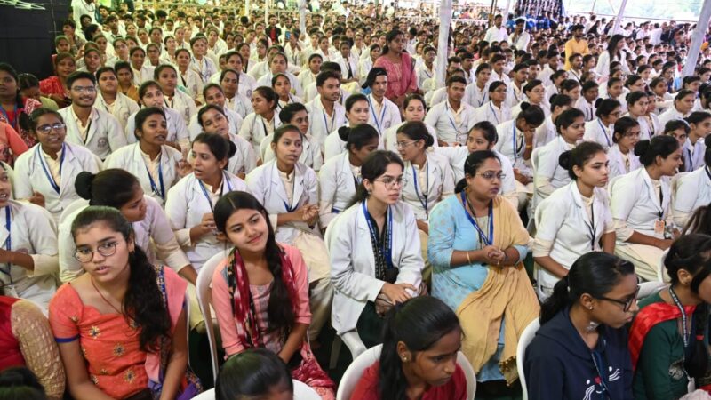 सीएसवीटीयू में बनाया जाएगा सेंटर आफ एक्सीलेंस, 15 करोड़ की लागत से बनने वाली यूनिट में स्टार्टअप इकाइयों के प्रमोशन की होगी सुविधा