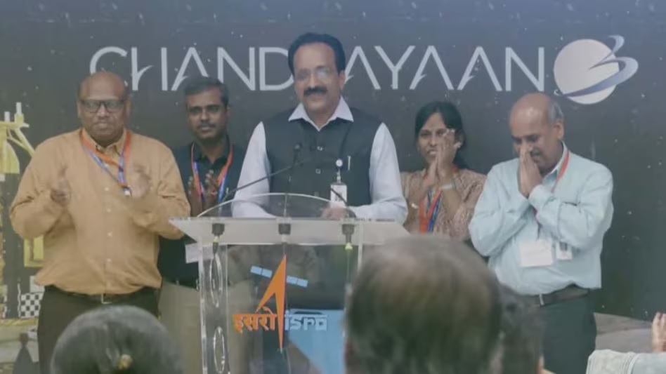 चांद के बाद अब सूरज की बारी, आदित्य और गगनयान देंगे ऊंचाई