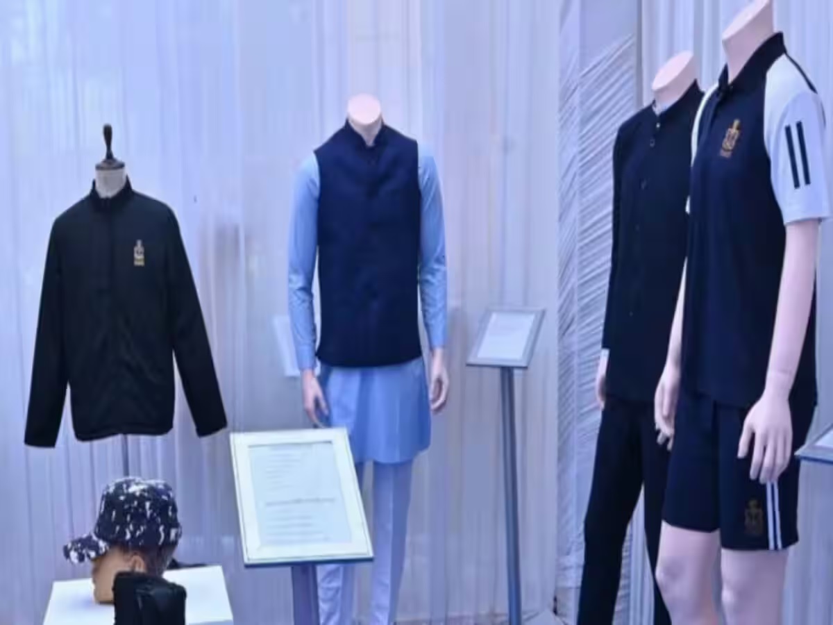 कुर्ता पायजामा में भी नजर आएंगे नौसेना के जवान!