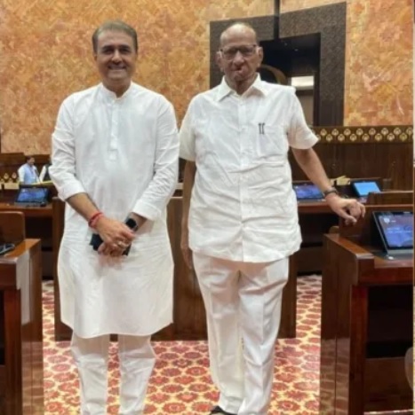 पवार के साथ पटेल की केमेस्ट्री, मची खलबली