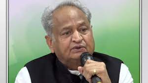 राजस्थान में ईडी का सीएम के बेटे को समन, कांग्रेस अध्यक्ष के ठिकानों पर छापे