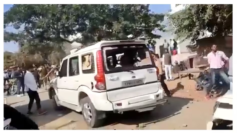 मध्य प्रदेश में वोटिंग के बीच हिंसा, मुस्लिम पार्षद को गाड़ी से कुचला मौत