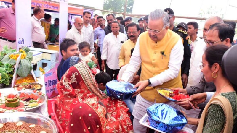विकसित भारत संकल्प यात्रा के माध्यम से सरकार आपके दरवाजे पर आ रही है: विधानसभा अध्यक्ष डॉ. रमन सिंह