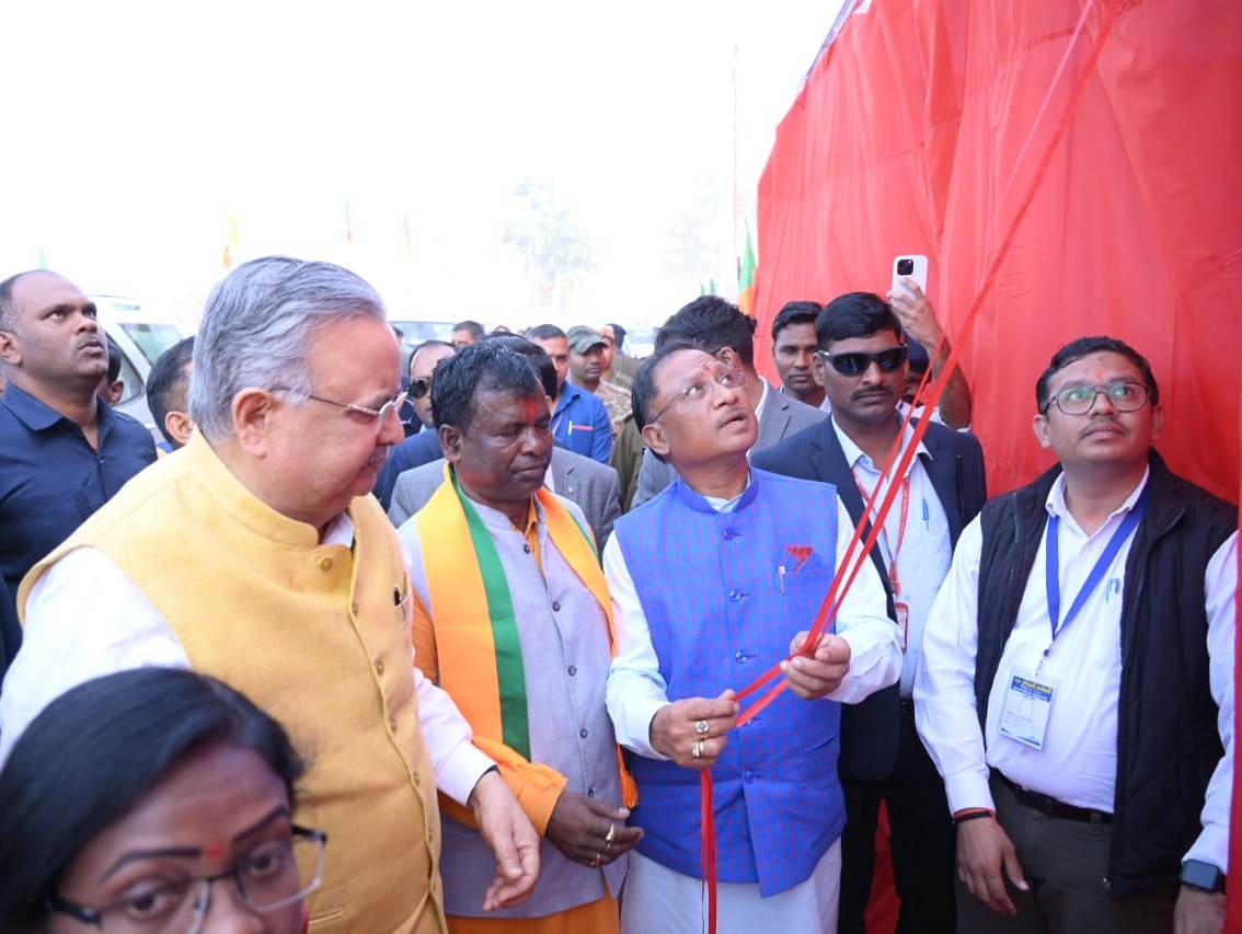 मुख्यमंत्री ने सूरजपुर के जमदेई क्षेत्रवासियों को 27.72 करोड़ रूपए की लागत के 30 विकास कार्यों की दी सौगात