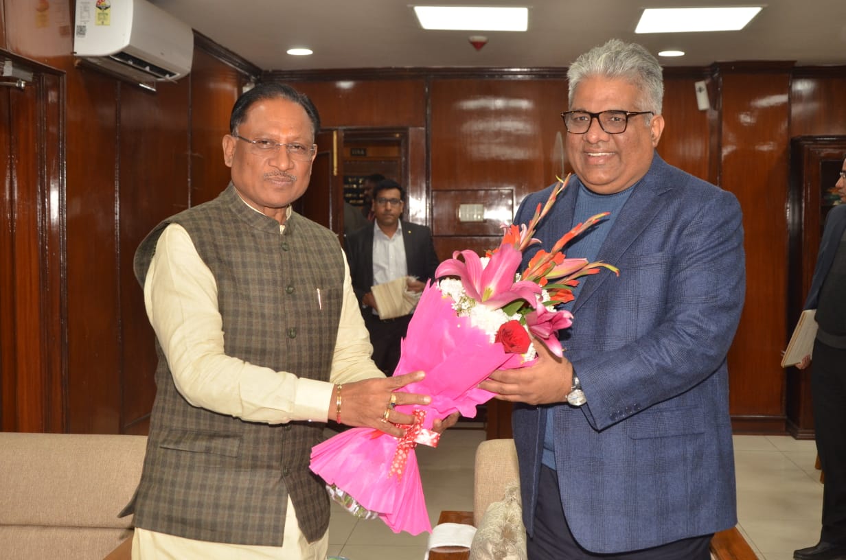 मुख्यमंत्री ने केंद्रीय पर्यावरण, वन एवं जलवायु परिवर्तन मंत्री से की सौजन्य मुलाकात