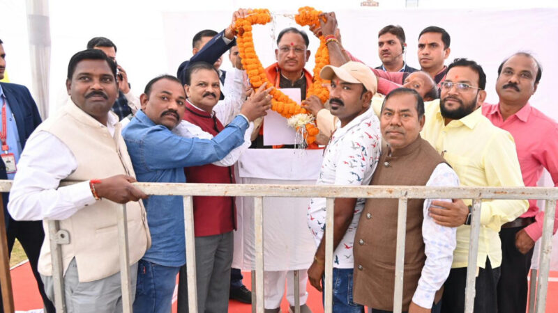 मुख्यमंत्री को अखिल भारतीय कुशवाहा महासभा के पदाधिकारियों ने दी नववर्ष की शुभकामनाएं