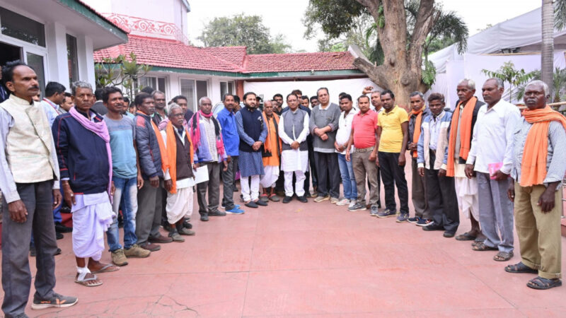 तेलंगाना अविलंब निकलना था, लेकिन फिर भी दूर से आए अतिथियों को मुख्यमंत्री ने दिया समय