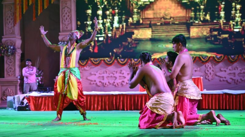 रामोत्सव के थीम पर हो रहा राजिम कुंभ का आयोजन