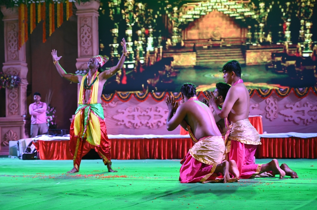 रामोत्सव के थीम पर हो रहा राजिम कुंभ का आयोजन