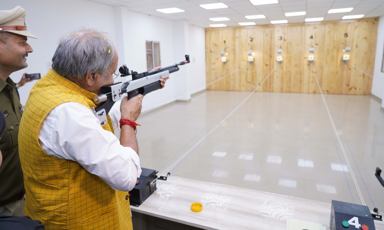 समाज को भय मुक्त बनाने के लिए अपराधियों में पुलिस का खौफ जरूरी: मंत्री श्री बृजमोहन अग्रवाल