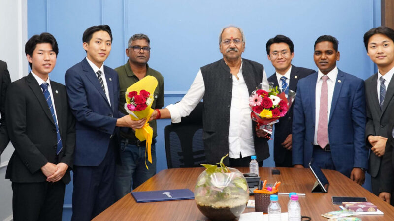 छत्तीसगढ़ी संस्कृति से विदेशी छात्रों का प्रभावित होना गौरव का क्षण: शिक्षा मंत्री श्री बृजमोहन अग्रवाल