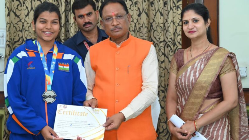 अंतर्राष्ट्रीय स्तर पर देश व प्रदेश का प्रतिनिधित्व कर पदक जीतना गौरवान्वित करने वाला : मुख्यमंत्री श्री विष्णु देव साय
